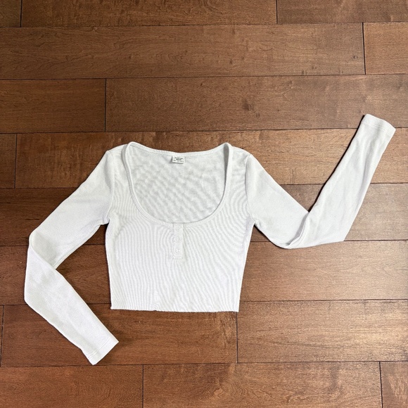 Aritzia Lounge set - Picture 2 of 5